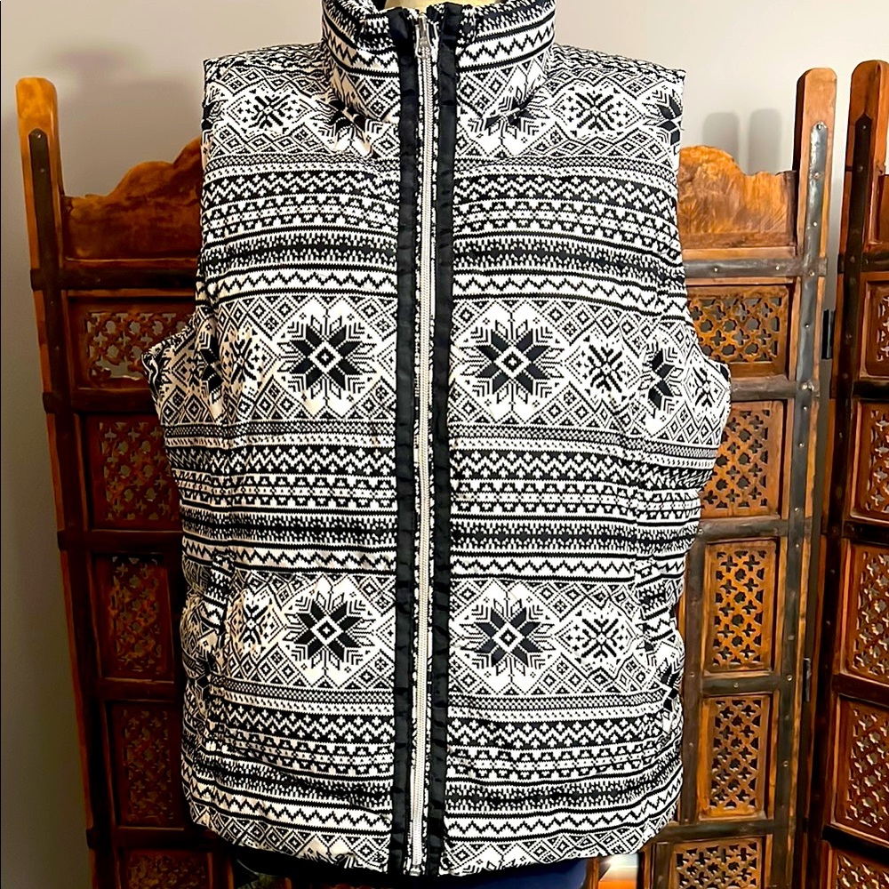 Black and White Patterned Vest